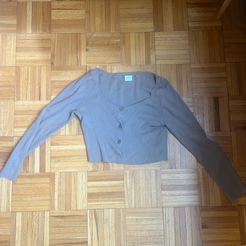 Abercrombie cropped cardigan